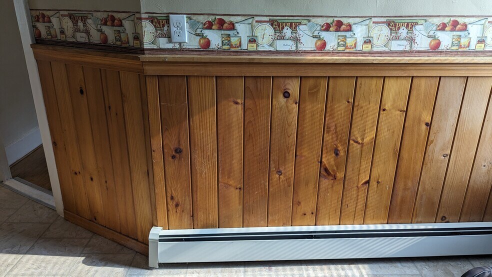 Beautiful wood accents throughout - 237 Pleasant St