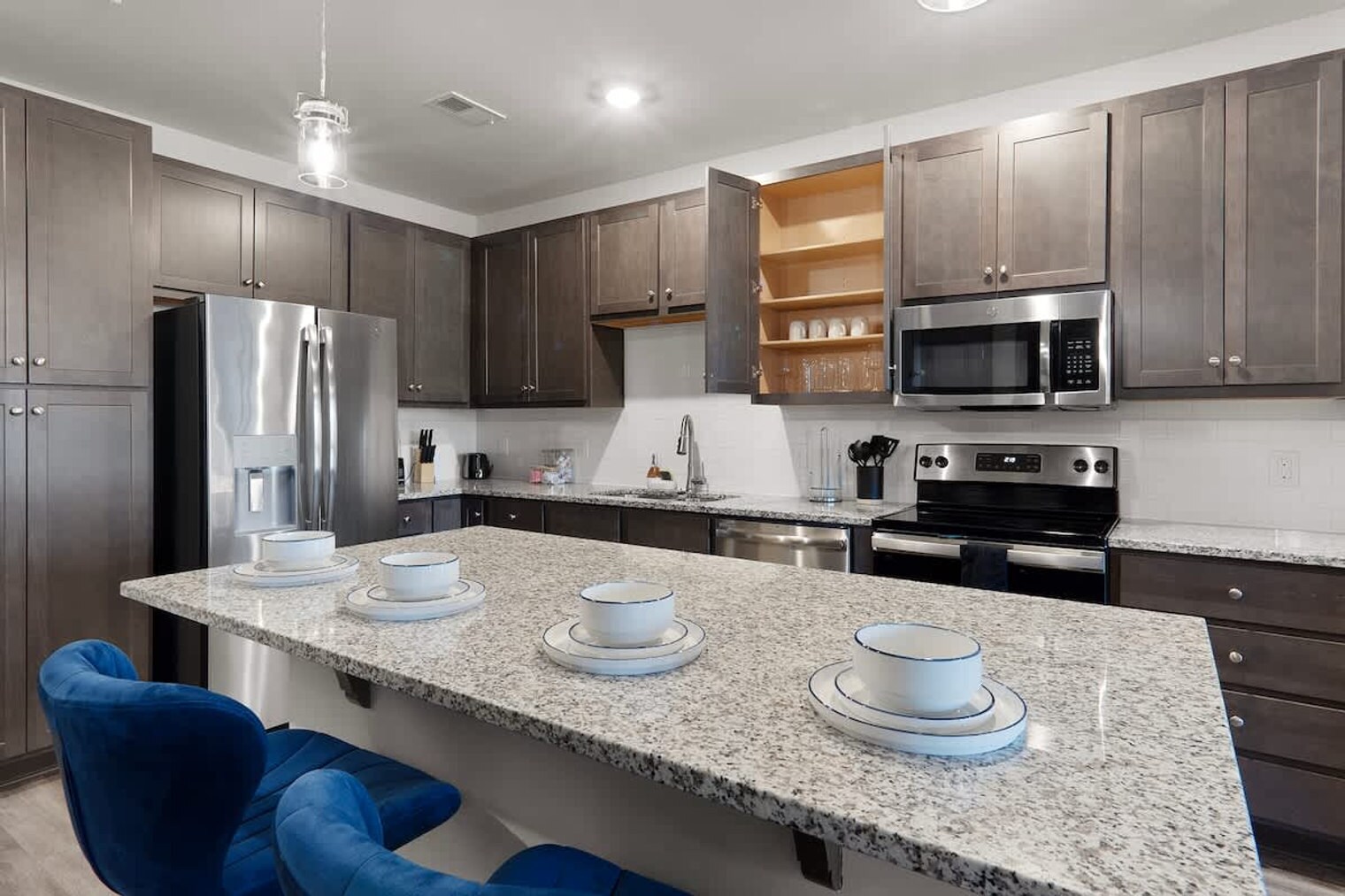 Building Photo - 1540 Dunn Rd