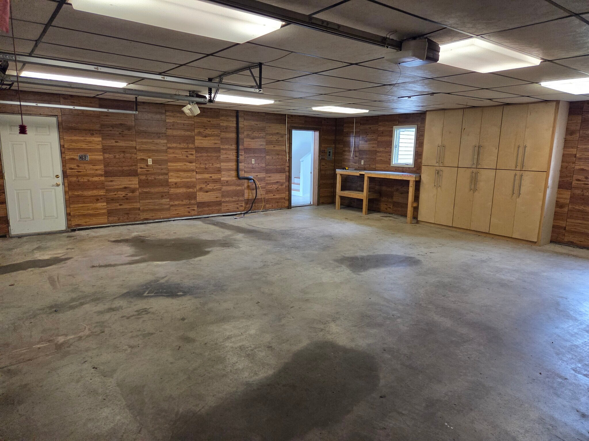 Building Photo - 600 Perry Hwy