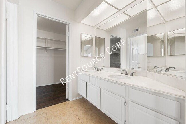 Building Photo - 2145 W Ave P8