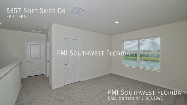 Building Photo - 5657 Soft Skies Dr