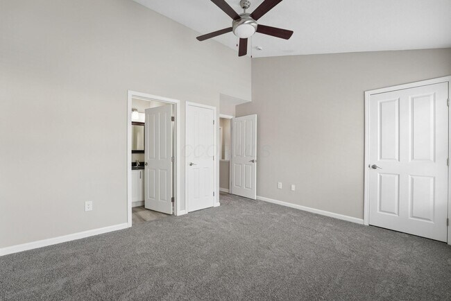 Building Photo - 2068 Opal St