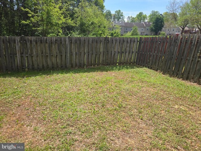 Building Photo - 206 Park Brook Ct