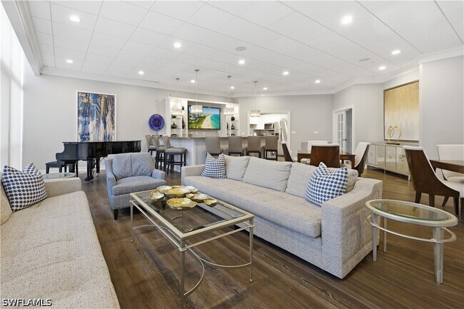 Building Photo - 6080 Pelican Bay Blvd
