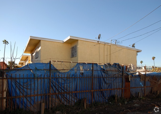 Building Photo - 833 82nd St