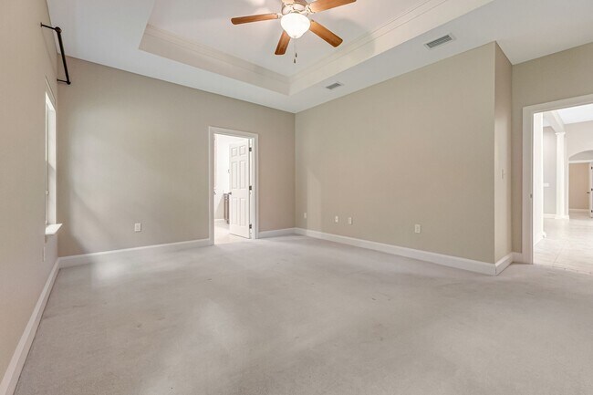 Building Photo - Gorgeous Southern Living Home in Coveted S...