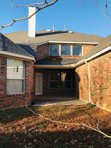 Building Photo - 633 Westminster Way