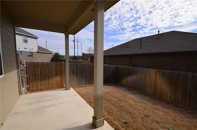 Building Photo - 9109 Alex Ln