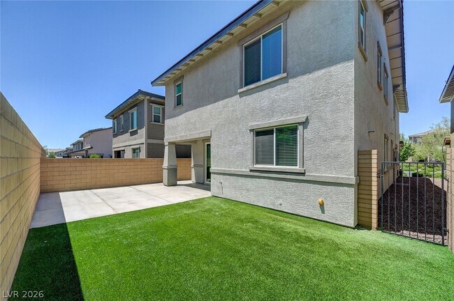 Building Photo - 185 Lilt Ave