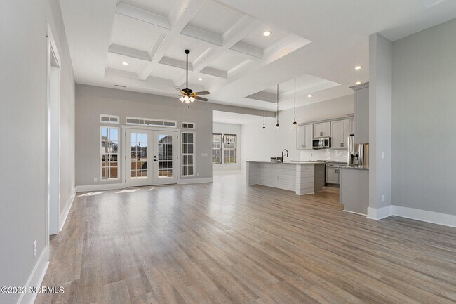 Building Photo - 2108 Stonecrest Dr NW