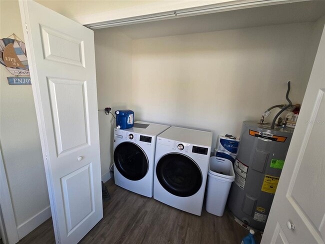 Building Photo - 2713 Renatta Dr