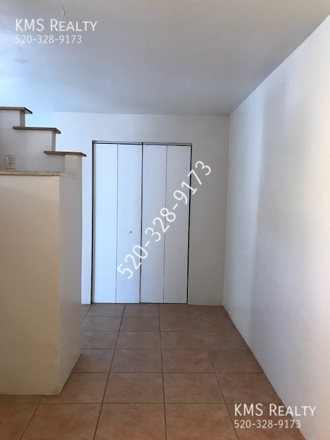 Building Photo - 625 N Desert Ave