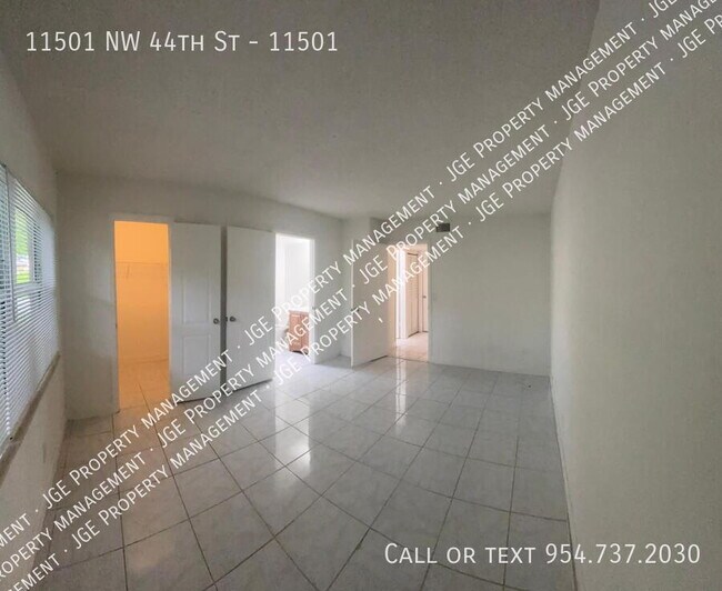 Building Photo - 11501 NW 44th St