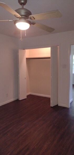 Building Photo - 130 Upton St