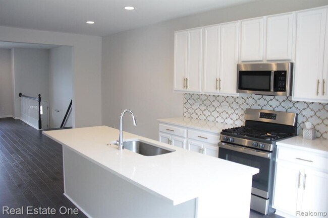 Building Photo - 47757 Alden Terrace N