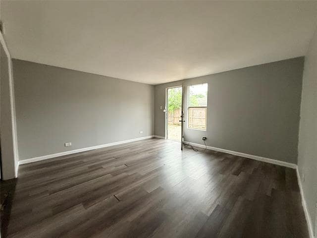 Building Photo - 601 Francine Dr