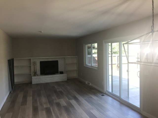 Building Photo - Newly Remodeled 4 bed 3 bath in Morrison