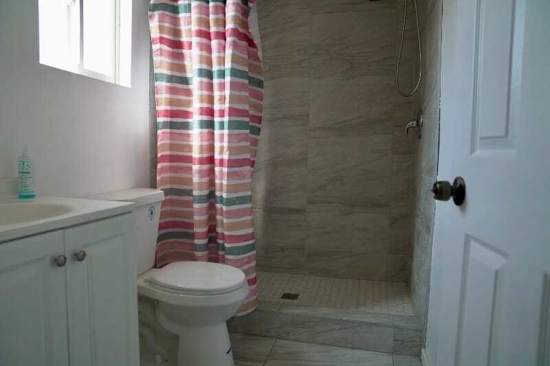 Building Photo - 9149 S Hobart Blvd