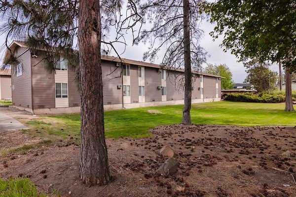 Building Photo - 910 E Campbell St