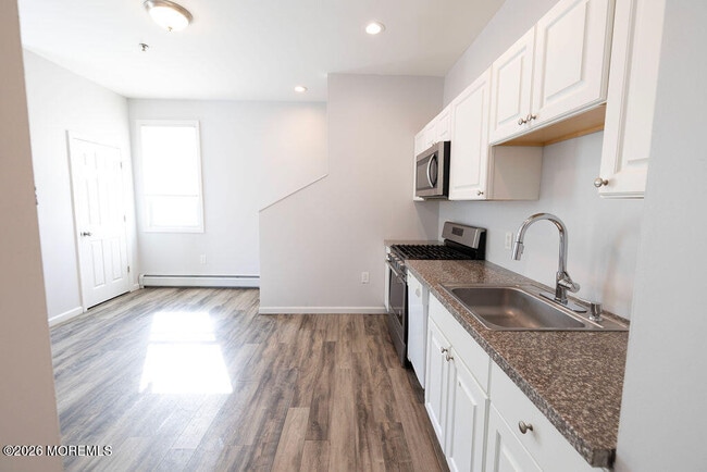 Building Photo - 14 Highland Blvd