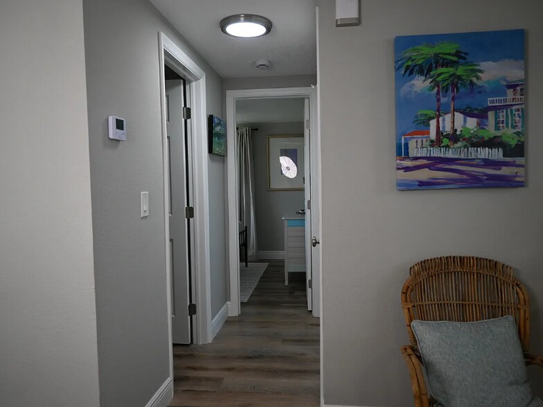 Building Photo - 1625 Meadow Lark Ln