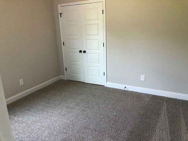 Building Photo - 103 Chancellor Ct