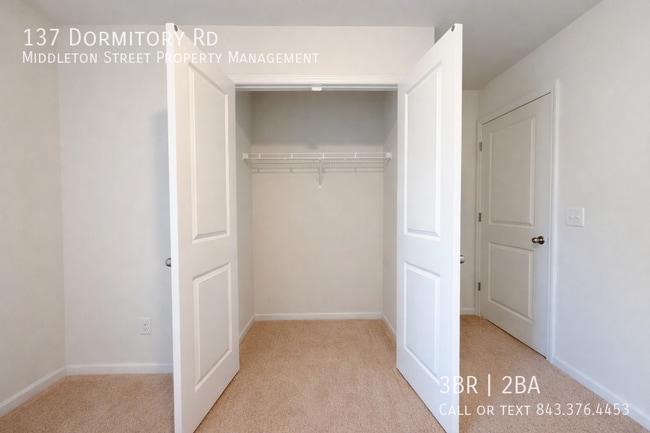 Building Photo - 137 Dormitory Rd