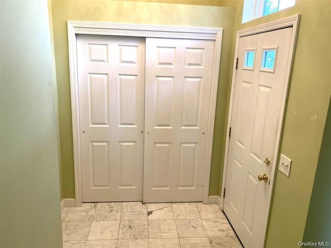 Building Photo - 4806 Ridgecrest Dr