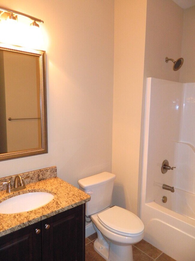 Building Photo - 835 Williford Run Dr