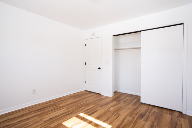 Building Photo - 903 Doro Ln