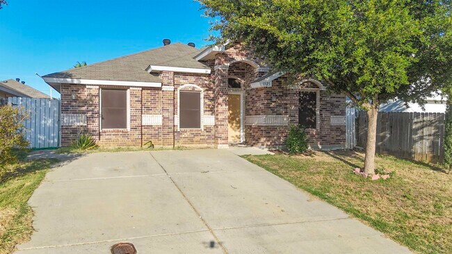 Building Photo - 1525 Cozumel Dr