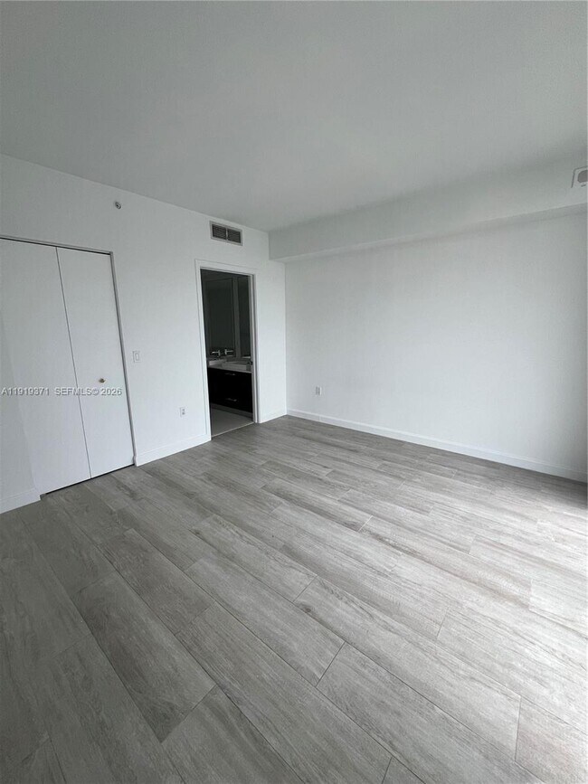 Building Photo - 55 SW 9th St