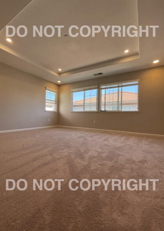 Building Photo - 34503 Torrey Pine Ln