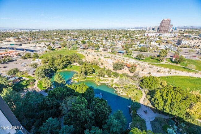 Building Photo - 100 W Portland St