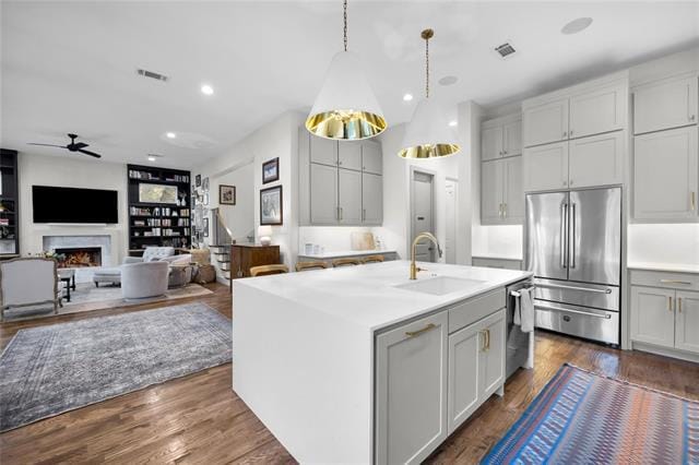 Building Photo - 8810 Groveland Dr