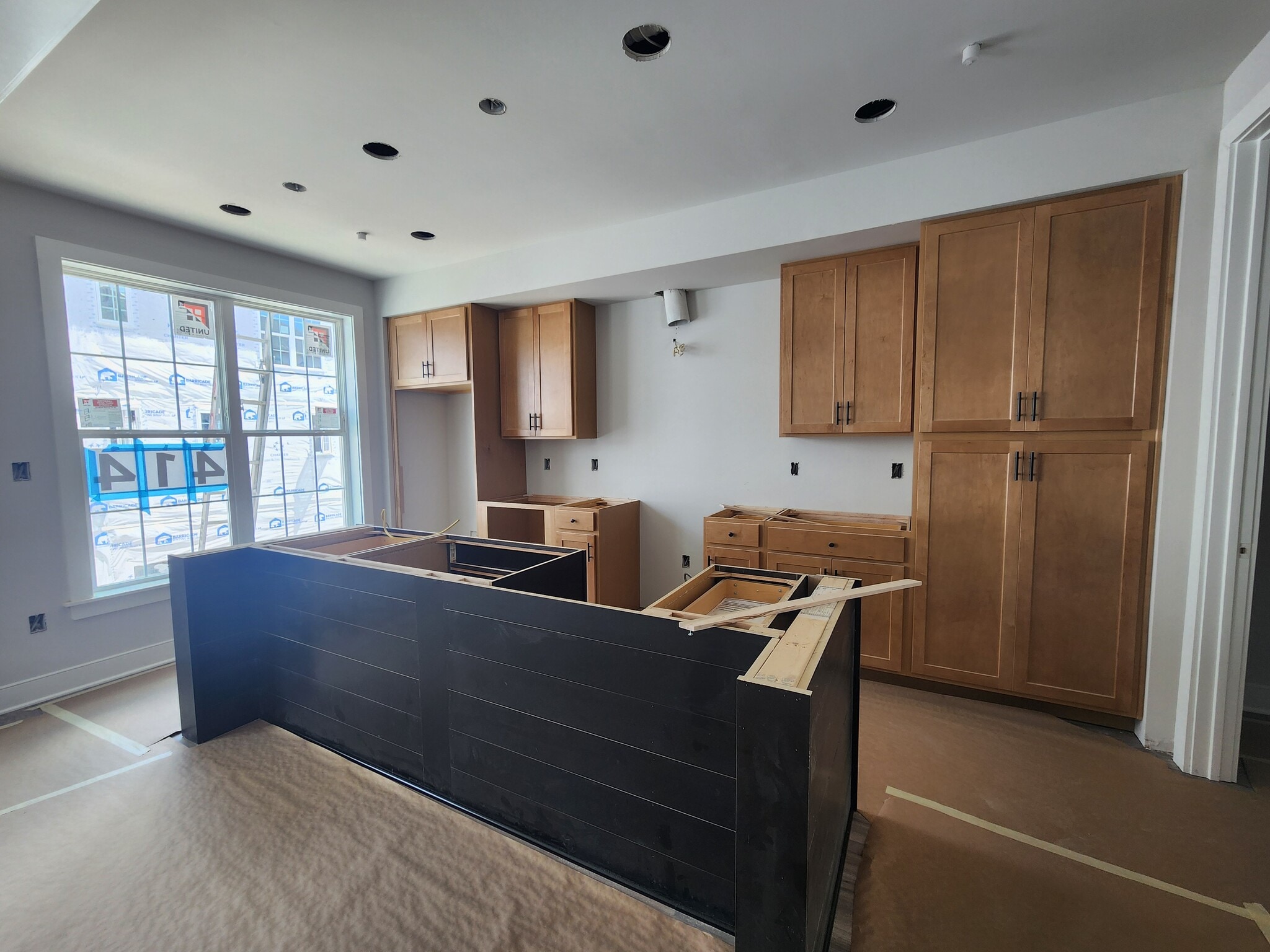 Building Photo - 120 Main St