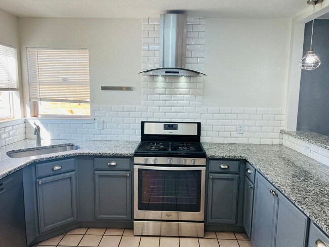 Building Photo - 11876 Vere Leasure Dr