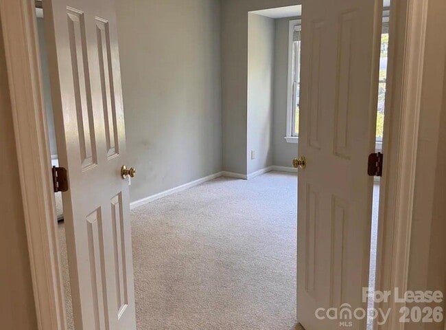 Building Photo - 109 Killam Ct