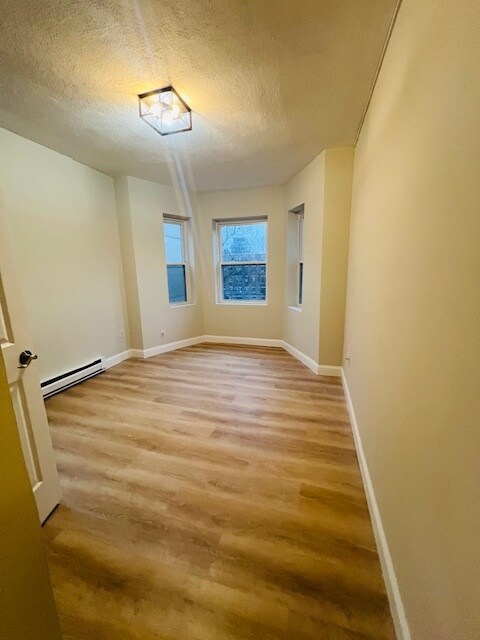 Building Photo - 111 Norway St