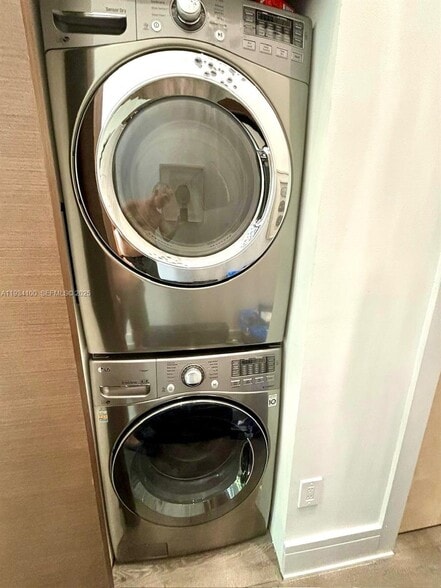 Building Photo - 221 Jefferson Ave