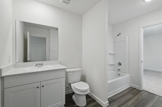 Building Photo - 5934 Sahara Dr