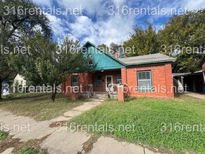 Building Photo - $995 - 4 bed 1 bath - Single Family Home