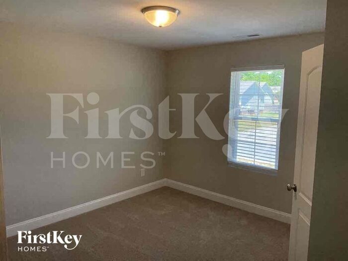 Building Photo - 2053 Samantha Dr