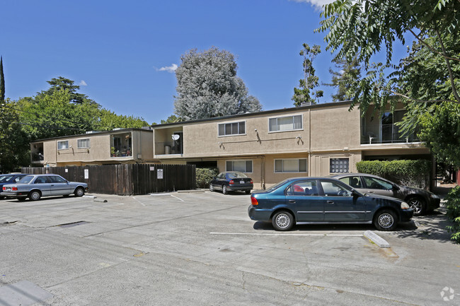 Building Photo - 2300-2306 G St