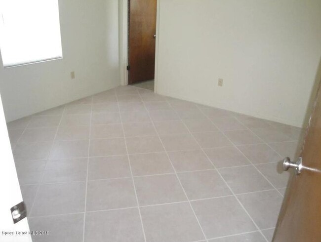 Building Photo - 431 Washington Ave