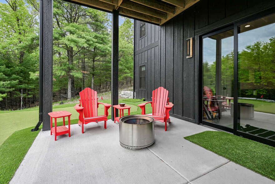 Building Photo - 1678 Archer Ave