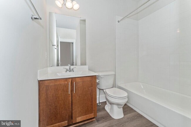Building Photo - 2911 Osprey Way