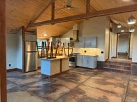 Building Photo - 39143 S Hwy 1