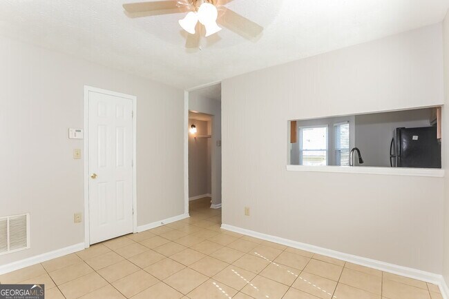 Building Photo - 6270 Leverett Dr