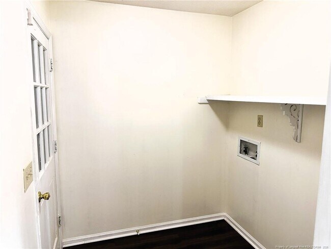 Building Photo - 321 Bahama Loop